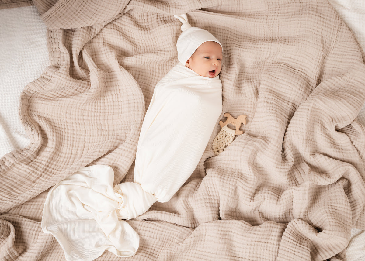 Swaddle Sets Blanket with Matching Hat ELIVIA & CO.