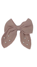 Load image into Gallery viewer, Shimmer Bow Clip-ELIVIA &amp; CO.
